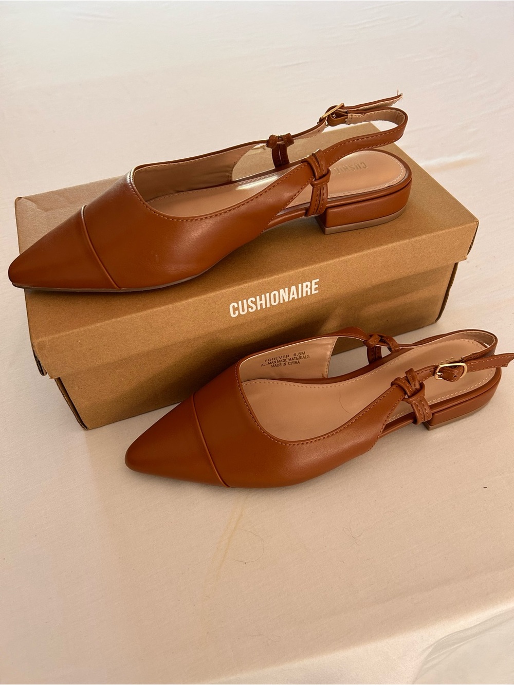 Cushionaire Forever Tan Slingback Pointed Toe Flats Women’s Size 6.5